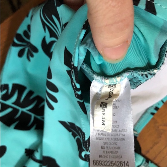 Halter Tankini top - Picture 3 of 8